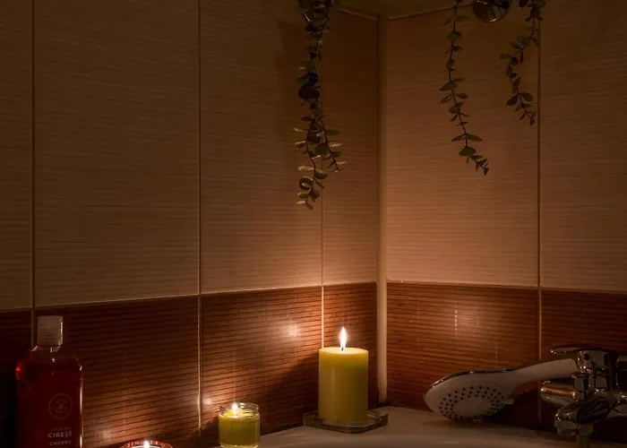 Guest - 13 Apartment Bucharest